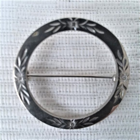 Vintage Jewelry - Mid Century Virgin Love Promise Pin Brooch Circle Silver Vintage 60's Courting